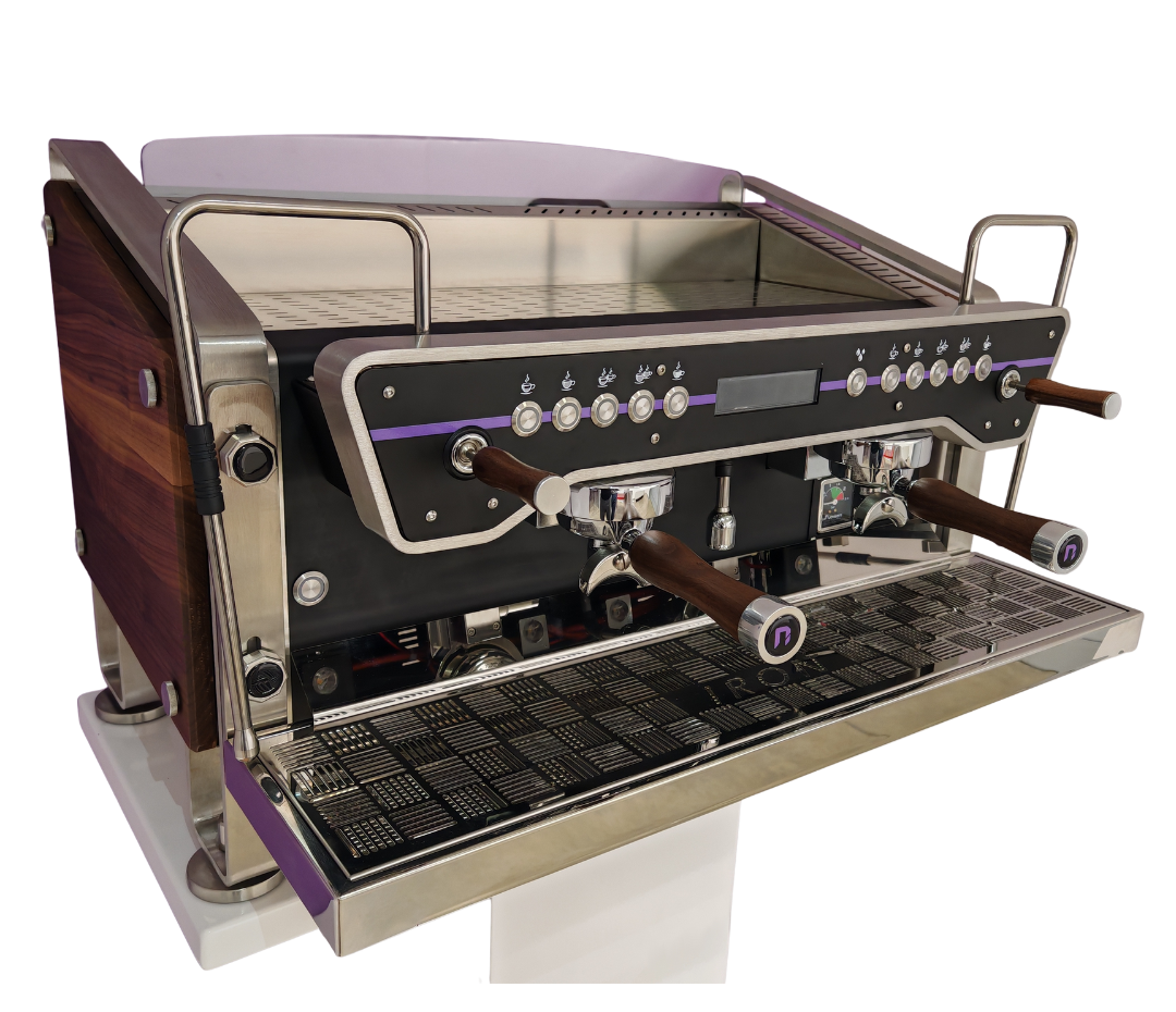 Iron hero image La Nuova Era